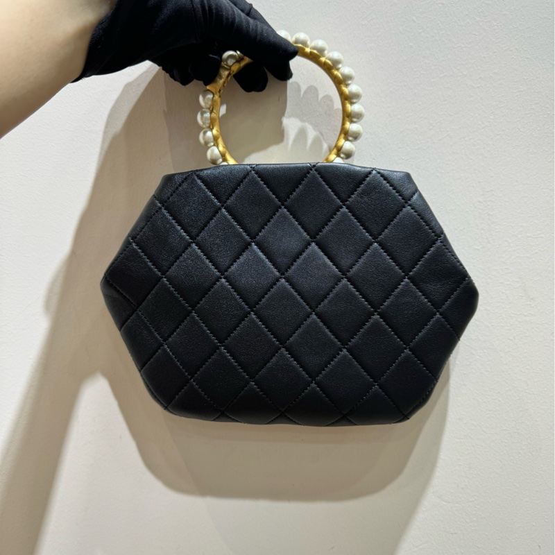 【閒置全套🩷】Chanel 限量款珍珠手環晚宴包手袋-2