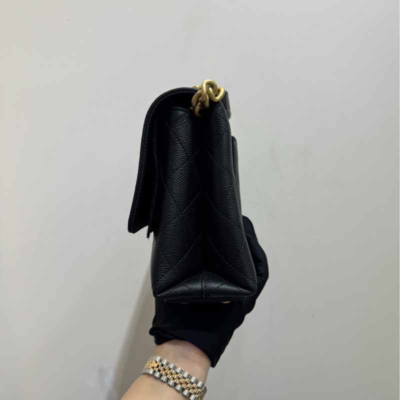 【閒置❤️】Chanel Chic Affinity黑色金扣荔枝紋牛皮手提包肩背包-4