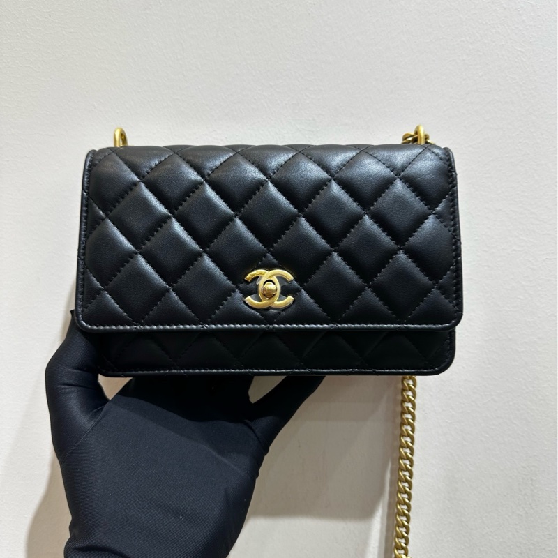 【全❤️全套 】Chanel 黑金羊皮山茶花調節扣woc 斜挎包-1