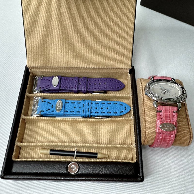 FENDI 全新Selleria Oval橢圓形腕錶-3