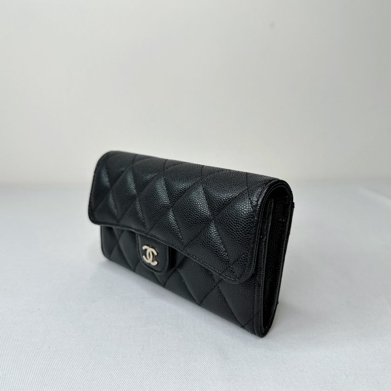 CHANEL 黑金荔枝皮扣式中夾-2