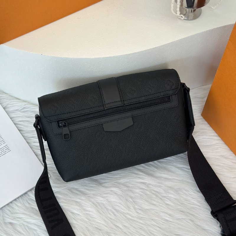 LOUIS VUITTON S-Cape 壓紋牛皮郵差包 - 黑-6