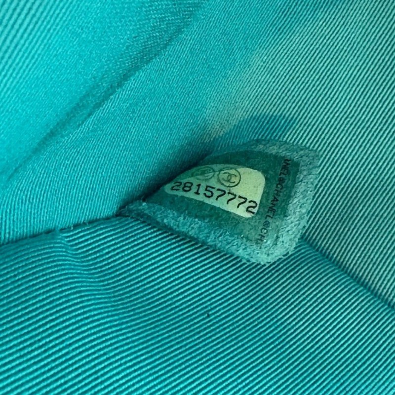 Chanel 金鍊湖水藍荔枝皮 Boy 25-20