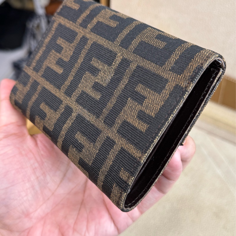 FENDI vintage經典老花法棍三折短夾🤎便宜小物-7
