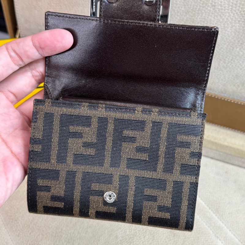 FENDI vintage經典老花法棍三折短夾🤎便宜小物-8