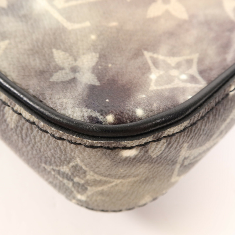 LOUIS VUITTON Monogram Galaxy Alpha Messenger肩背袋-10