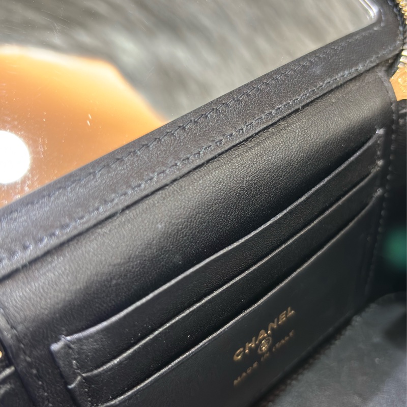 CHANEL AP2846 VANITY CASE COCO HANDLE 黑色羊皮金鍊 化妝包化妝箱長盒子斜背包-39