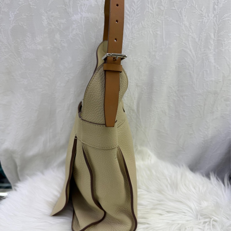 Hermes Marwari Shoulder Bag-2