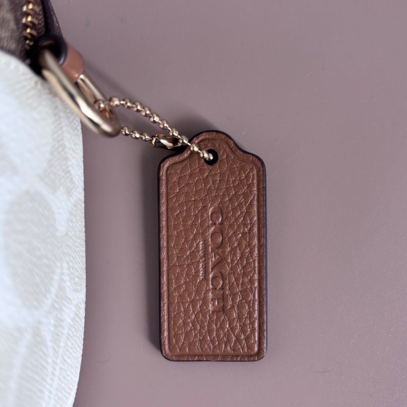 ::COACH:: JAMIE經典Logo相機包 卡其色x深咖 PVC 皮革拼接斜背包-7