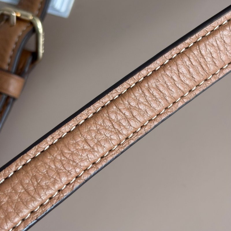 ::COACH:: JAMIE經典Logo相機包 卡其色x深咖 PVC 皮革拼接斜背包-23