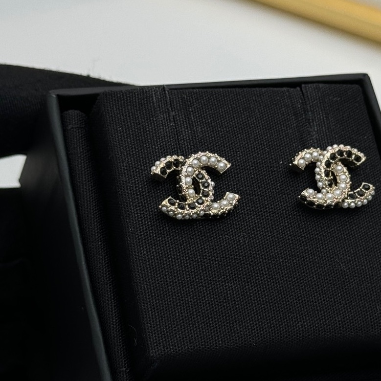 【全套🩷】Chanel 黑白配色 雙C珍珠耳釘經典款-4