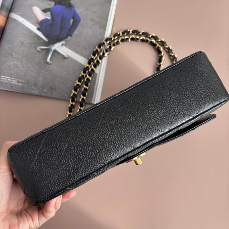::CHANEL:: A01112 Classic Flap 黑荔枝皮革 金雙C 經典 11.12 口蓋包 COCO 25-2
