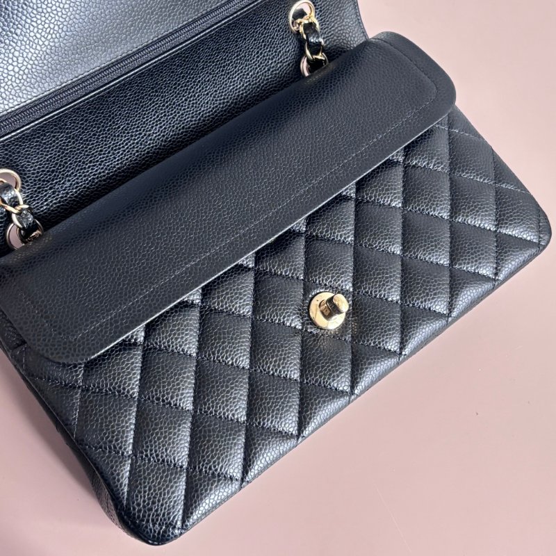 ::CHANEL:: A01112 Classic Flap 黑荔枝皮革 金雙C 經典 11.12 口蓋包 COCO 25-4