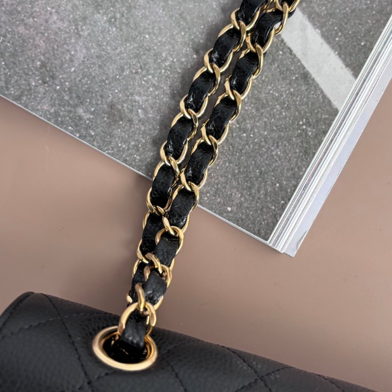::CHANEL:: A01112 Classic Flap 黑荔枝皮革 金雙C 經典 11.12 口蓋包 COCO 25-9