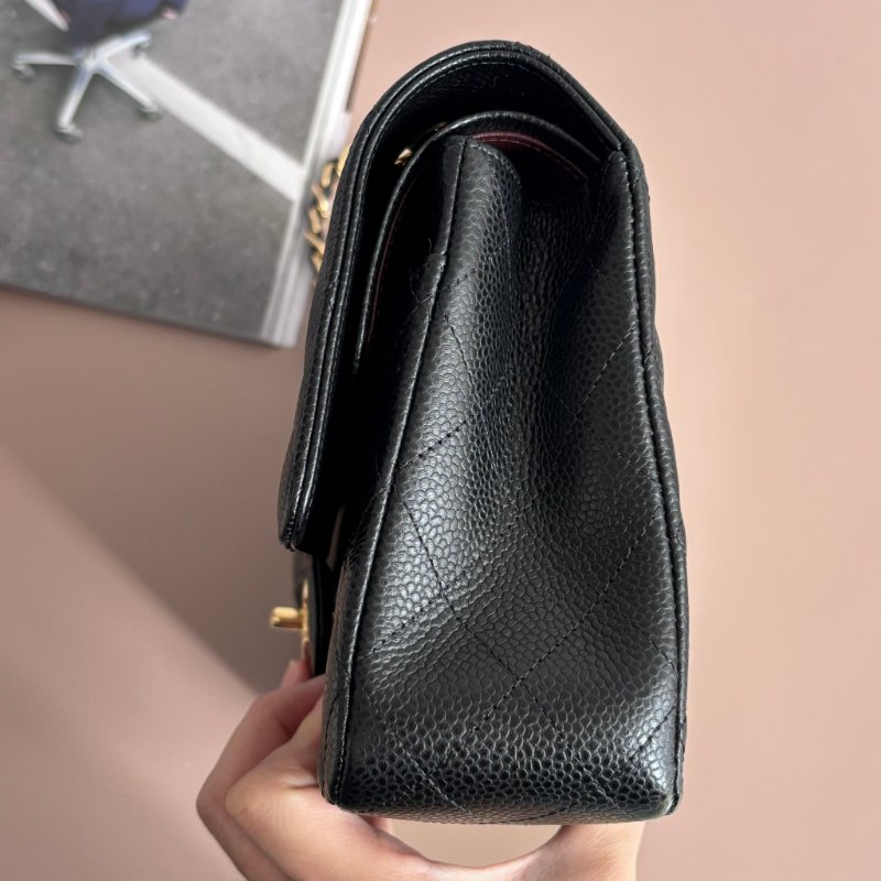 ::CHANEL:: A01112 Classic Flap 黑荔枝皮革 金雙C 經典 11.12 口蓋包 COCO 25-19