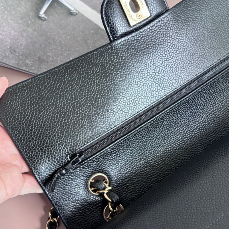 ::CHANEL:: A01112 Classic Flap 黑荔枝皮革 金雙C 經典 11.12 口蓋包 COCO 25-25