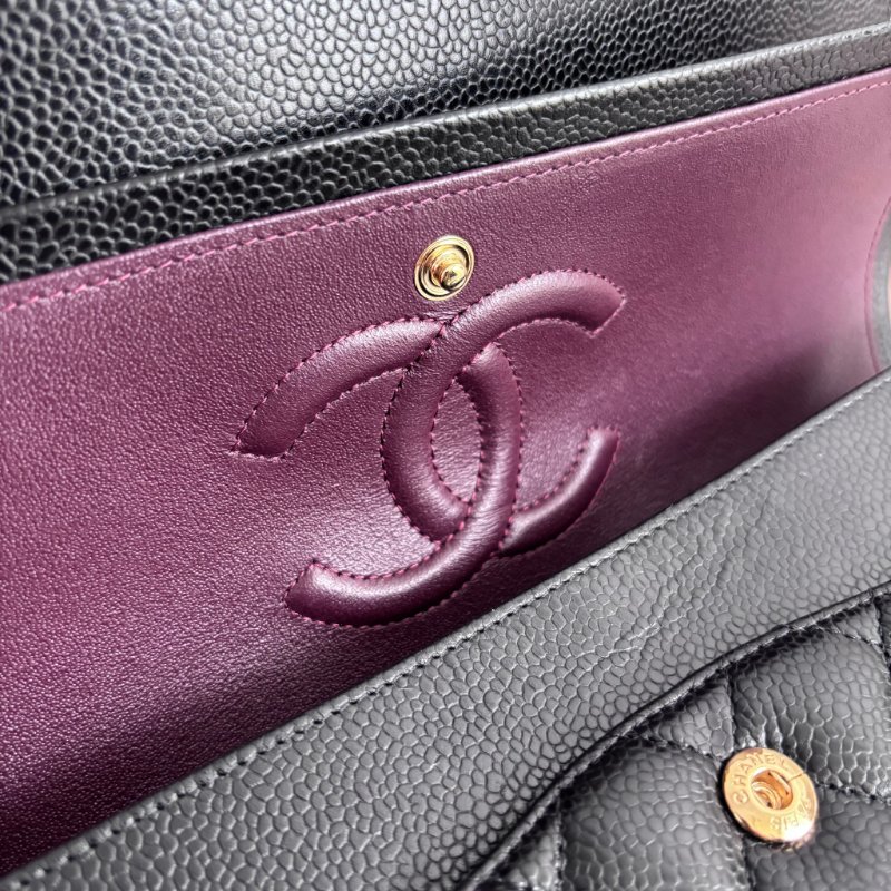 ::CHANEL:: A01112 Classic Flap 黑荔枝皮革 金雙C 經典 11.12 口蓋包 COCO 25-28