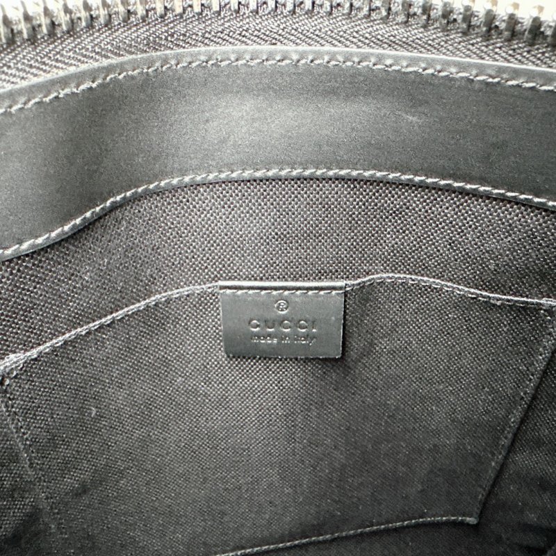 GUCCI GG Supreme小款郵差包-7