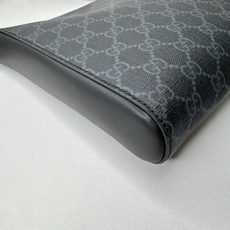 GUCCI GG Supreme小款郵差包-13
