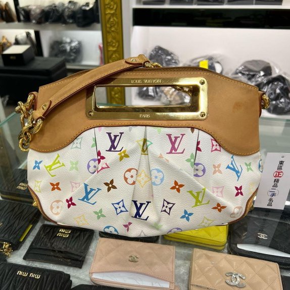 東區正精品㊣LV M40257 Judy PM 白彩金釦方框手提肩背鏈包小款 RZ5859-9