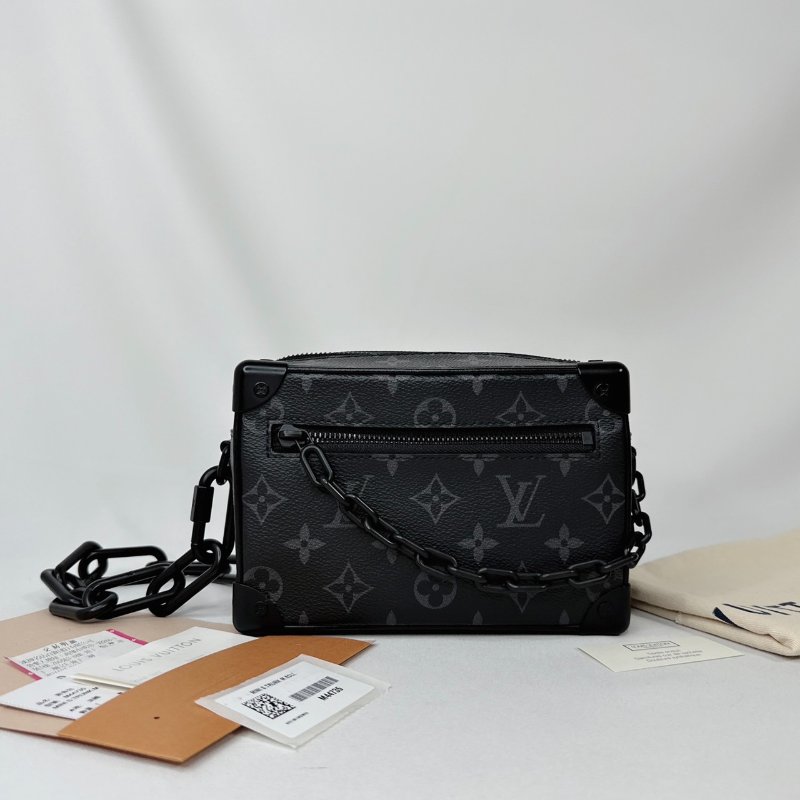 LV Mini Soft Trunk黑花箱包-0