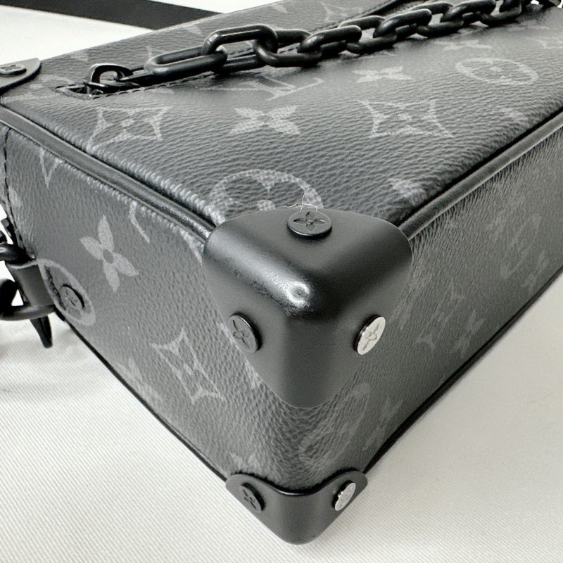 LV Mini Soft Trunk黑花箱包-12