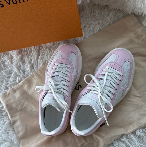【 配件:防塵袋 💕】LOUIS VUITTON lv Groovy運動鞋 系帶 低幫 板鞋 女款 粉白配色-1