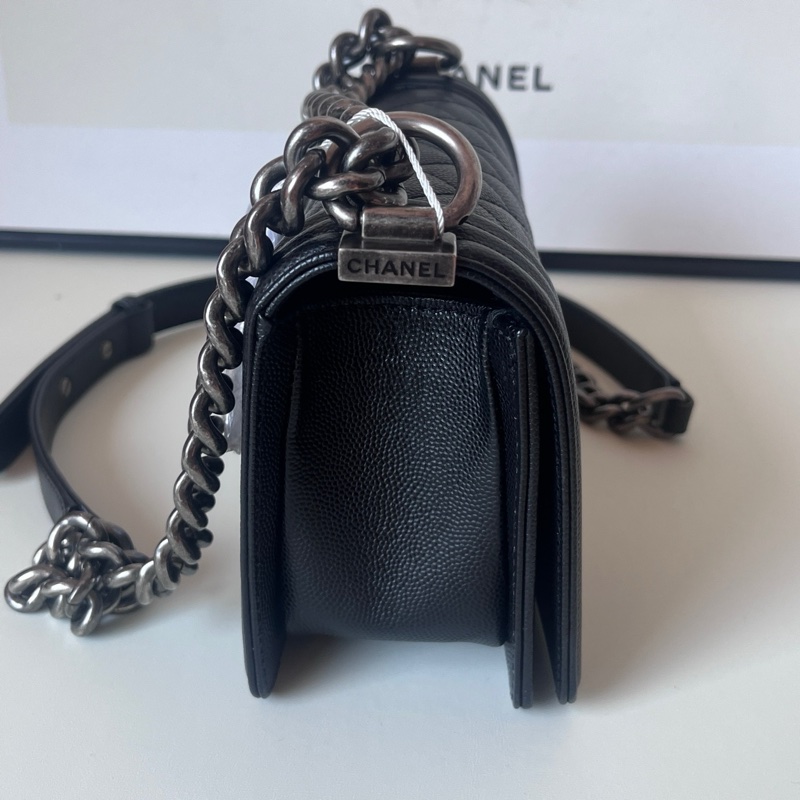 Chanel 黑銀荔枝牛leboy小號30開 卡標齊全 附件防塵袋 卡 尺寸約21x13-7