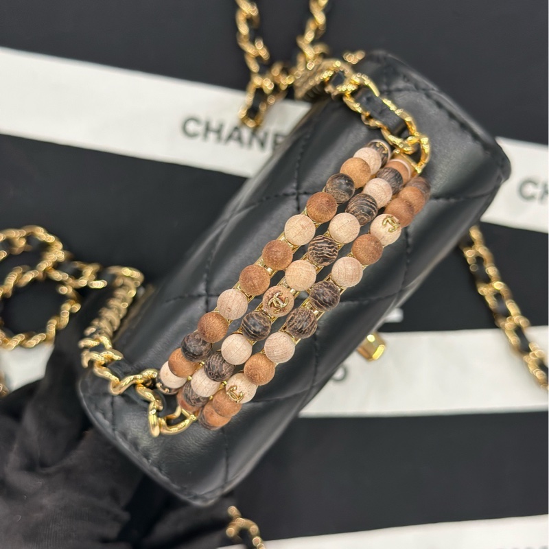 【配件:盒子 小票 防塵袋 說明書 💕】 Chanel 23a 小號 羊皮 木珠手柄 金鍊單肩斜挎包 手提包-4