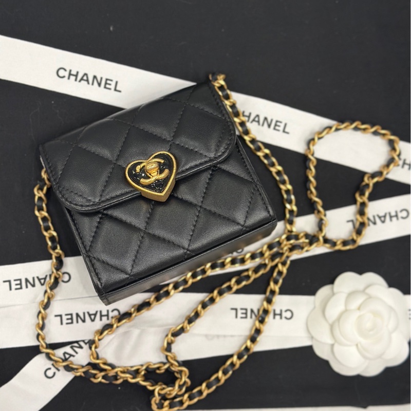 【配件:包裝盒 防塵袋 💕】Chanel 23s 愛心琺瑯扣 鏈條 小方盒 單肩斜挎包小廢包-4