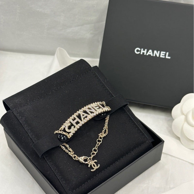 【配件 包裝盒 防塵袋 💕】Chanel 字母滿鑽 手鍊-3