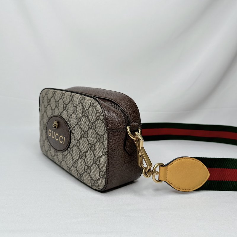 GUCCI GG Supreme虎頭相機包-2