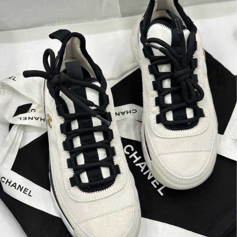 【配件 防塵袋 💕】Chanel 23k 經典黑白 熊貓運動鞋 麂皮-0