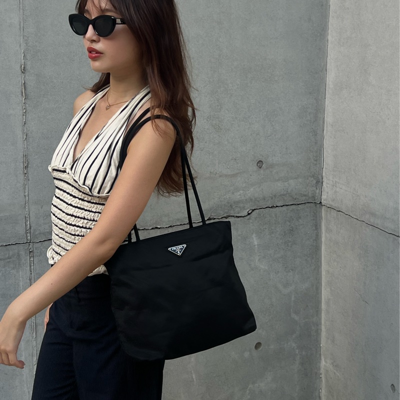 #小紅書爆款 #極新Prada降落傘尼龍托特包 25-2