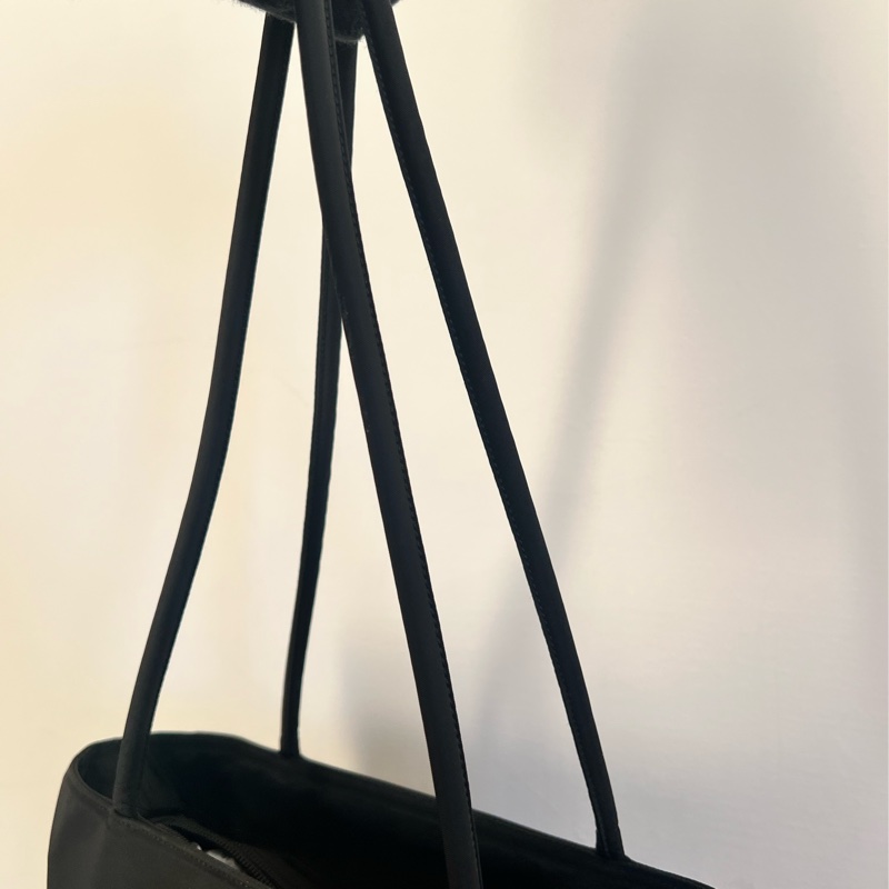 #小紅書爆款 #極新Prada降落傘尼龍托特包 25-15