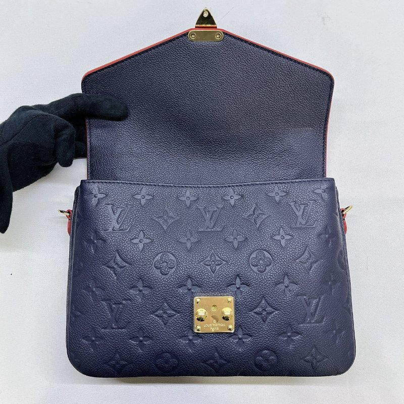 LV Pochette Metis壓紋郵差包-3