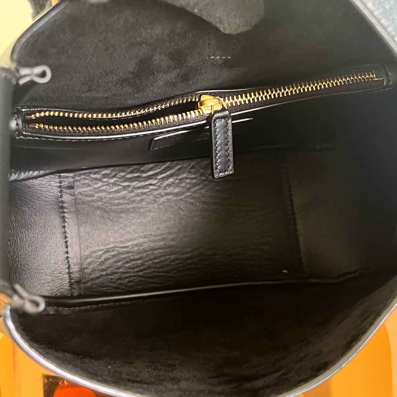 #99新 #25年 YSL Le 5 a7 hobo 小號 黑金-21