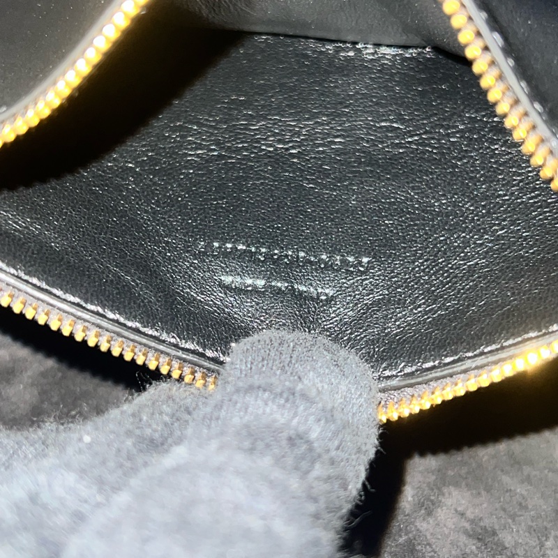 #99新 #25年 YSL Le 5 a7 hobo 小號 黑金-22