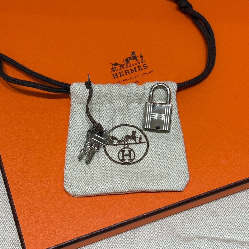 HERMÈS Picotin Lock 18 愛馬仕菜籃包｜櫻花粉 B刻 銀扣｜Swift 小牛皮底釘未拆膜｜保值精品-18
