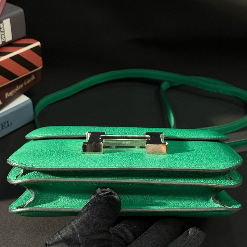 Hermes mini Constance-4