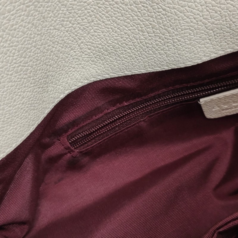 Bvlgari 牛皮尼龍布拼色字母印花金屬環扣斜挎包單肩包-9