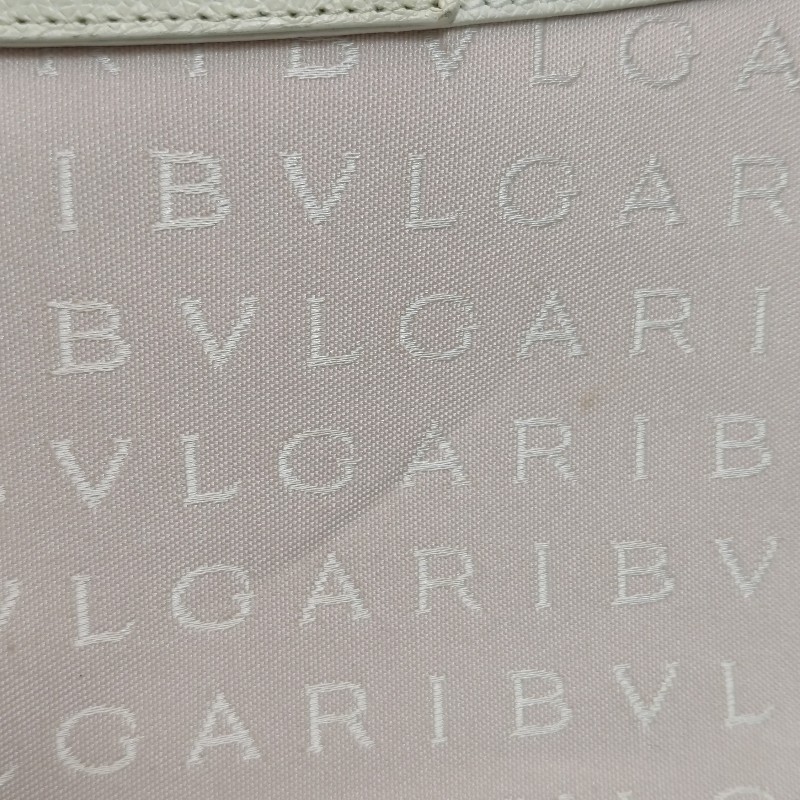 Bvlgari 牛皮尼龍布拼色字母印花金屬環扣斜挎包單肩包-17