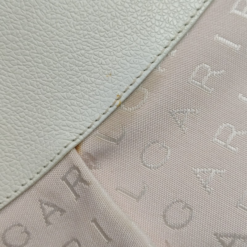 Bvlgari 牛皮尼龍布拼色字母印花金屬環扣斜挎包單肩包-19