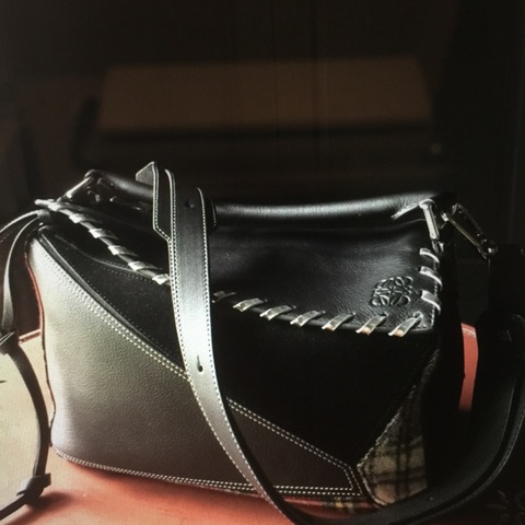 Loewe 限量特殊包款