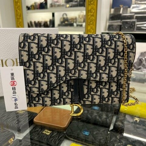 ㊣東區正精品㊣DIOR WOC 藍色老花丹寧布帆布金釦金鍊釦式翻蓋馬鞍斜背包手拿包發財包 RZ5628