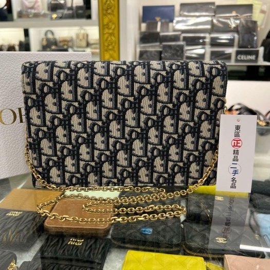 ㊣東區正精品㊣DIOR WOC 藍色老花丹寧布帆布金釦金鍊釦式翻蓋馬鞍斜背包手拿包發財包 RZ5628-9