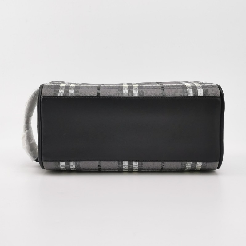 Burberry 牛皮拼色格紋手提包-4