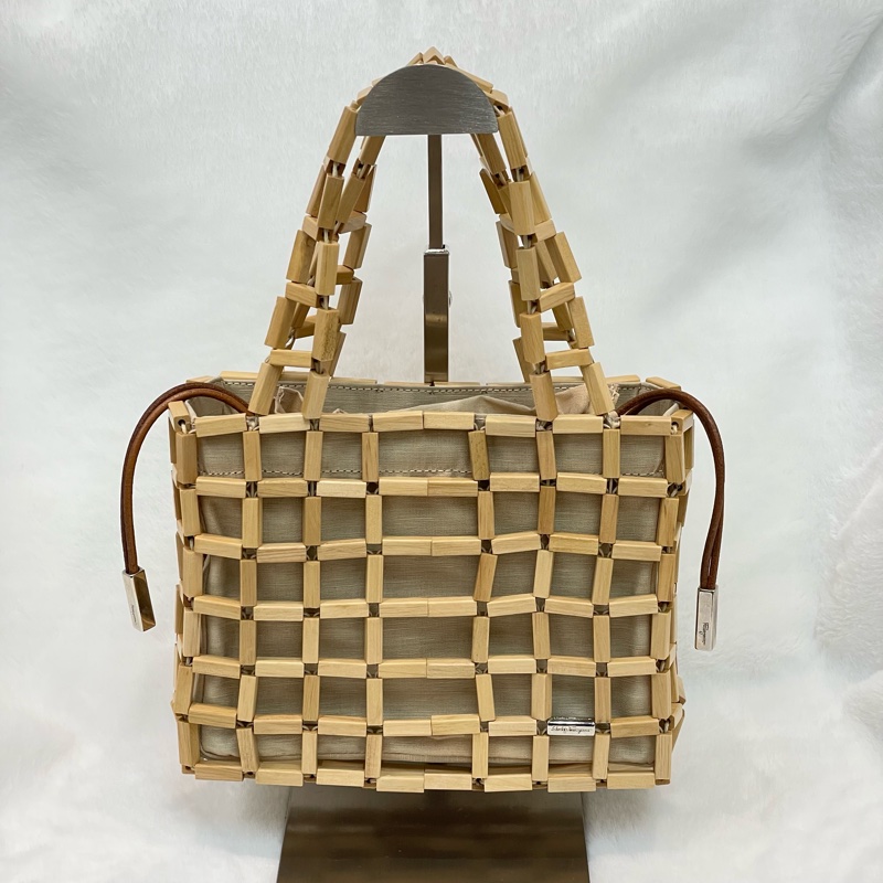 Ferragamo Wood mesh handle bag 木網編織手提包 O415-1