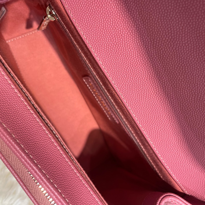 Chanel Business Affinity Medium Size-8