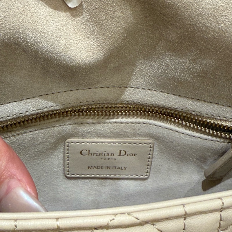 DIOR迪奧 LADY DIOR焦糖米色 奶茶色 小號-7